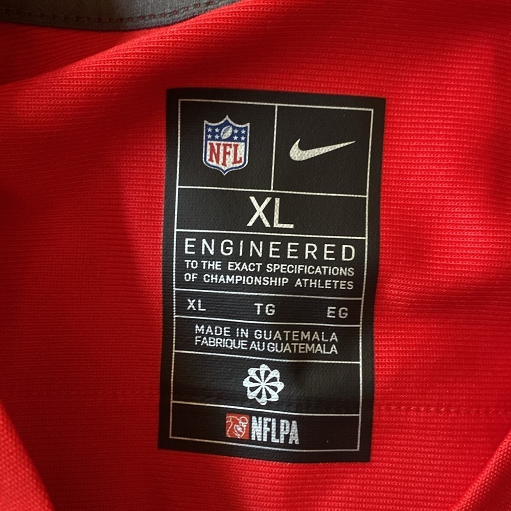 Nike Adult Kansas City Chiefs Deandre Hopkins #8 Red Game Jersey 🆕 - Picture 6 of 10